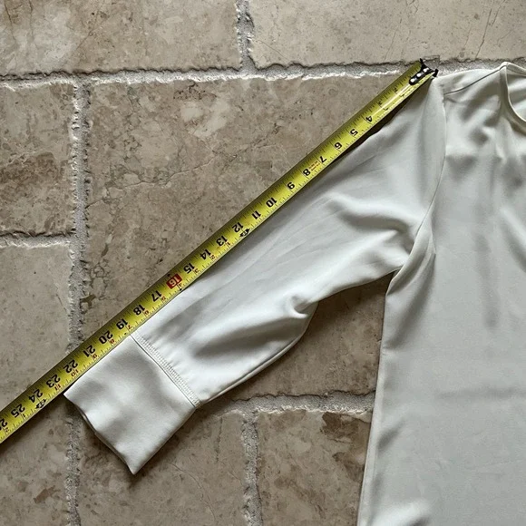 Chico's Off White Tunic Top Long Sleeve‎ Blouse Button Detail - Picture 4 of 10